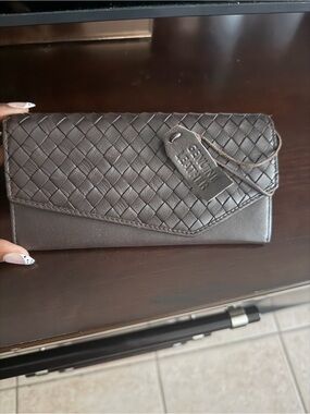 Genuine Leather Woven Black Women’s Wallet Clutch